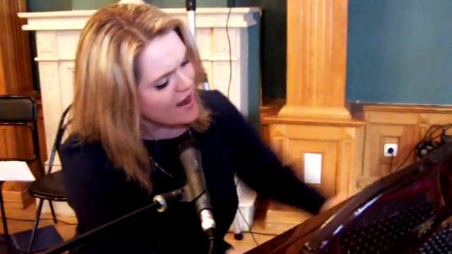 Певица Ирина Бабкина . Авторская песня