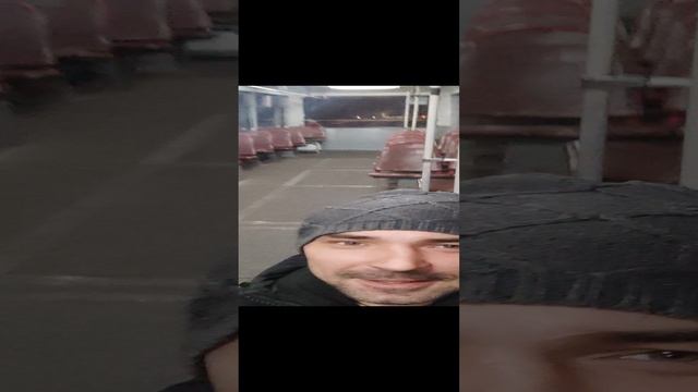 VID_20231108_211513.mp4