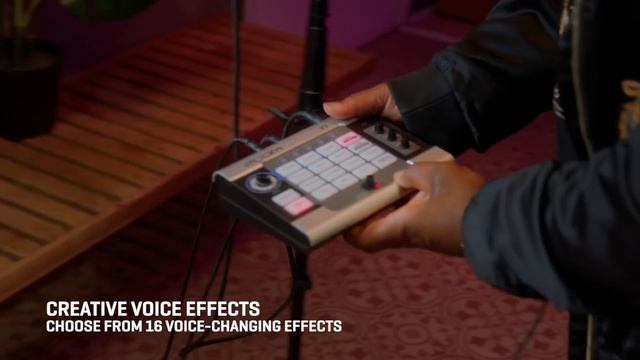 ZOOM V3 Vocal Processor смотреть онлайн