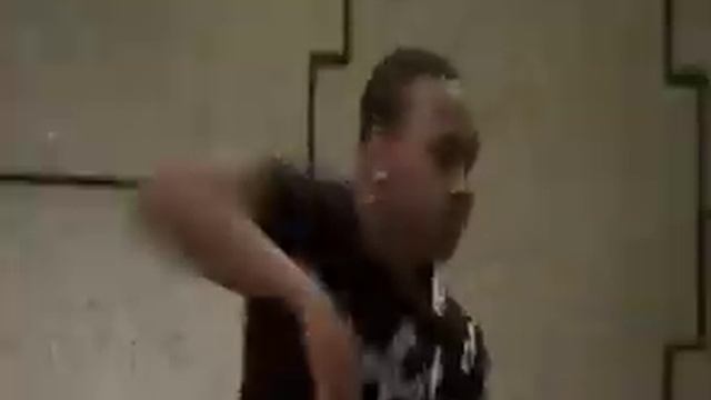 la belle electro tecktonik dance battle смотреть онлайн