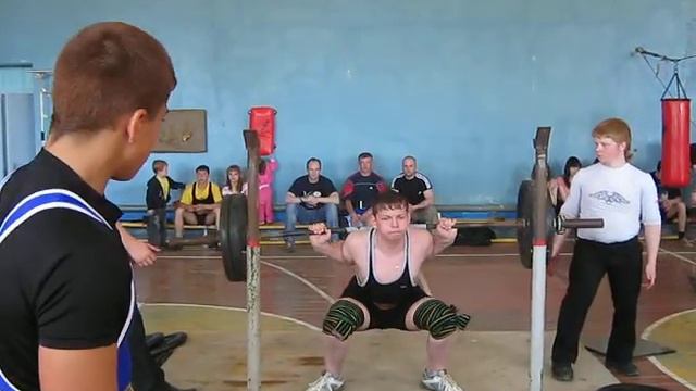Присед 120 кг г.Кимры 30.05.09 смотреть онлайн