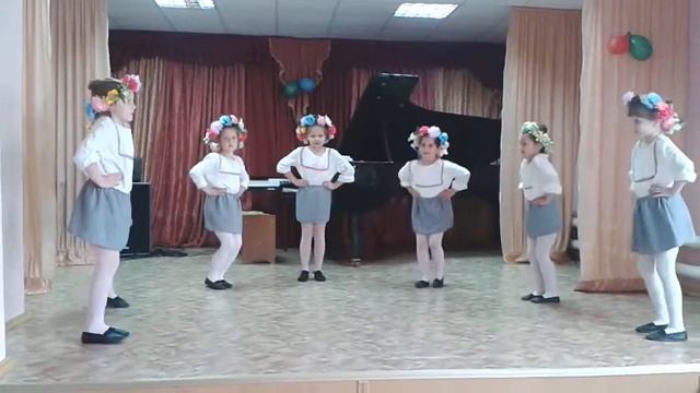 танец завалинка 2013 муз\школа смиловичи смотреть онлайн
