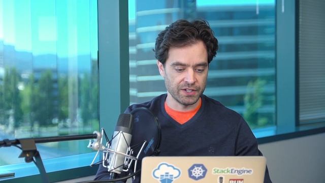 Build and deploy an Oracle Database Docker Image to the Oracle Container Cloud Service смотреть онлайн