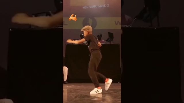 Super dance... Так ещё никто не танцевал ??????? смотреть онлайн