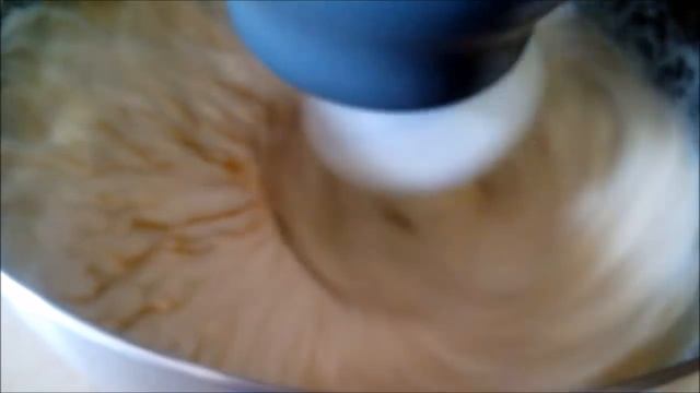 Украшаем торт белково заварным кремом Cake decoration Кофейный торт МЕЧТА смотреть онлайн