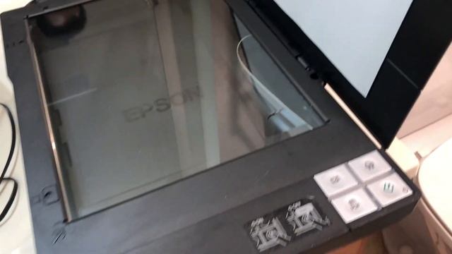 Epson Perfection V30 Photo Flatbed Color Scanner w/ Power Cable смотреть онлайн