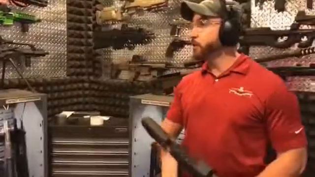 Блокировка и загрузить! Опыт Большой ассортимент пушки в Майами " смотреть онлайн