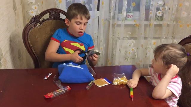 Посылочка для сладкоежек, куча мармелада! смотреть онлайн