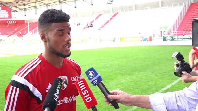 Elias Kachunga lobt: FC Ingolstadt 04 "erstligareif" | Trainingsauftakt beim Zweitliga-Meister смотреть онлайн