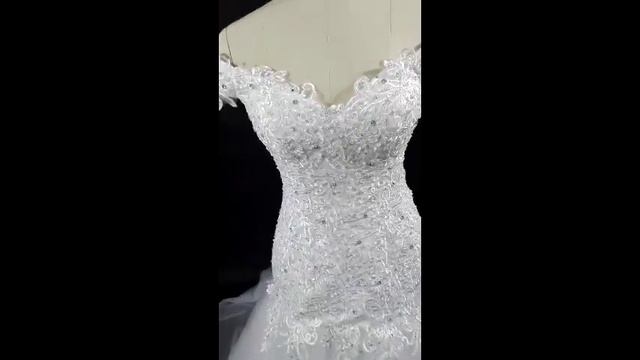 Очень красивое кружевное свадебное платье смотреть онлайн