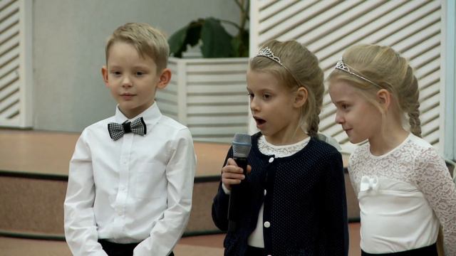 «Святой Отец святого Сына за землю грешную послал» || Воскресная школа смотреть онлайн