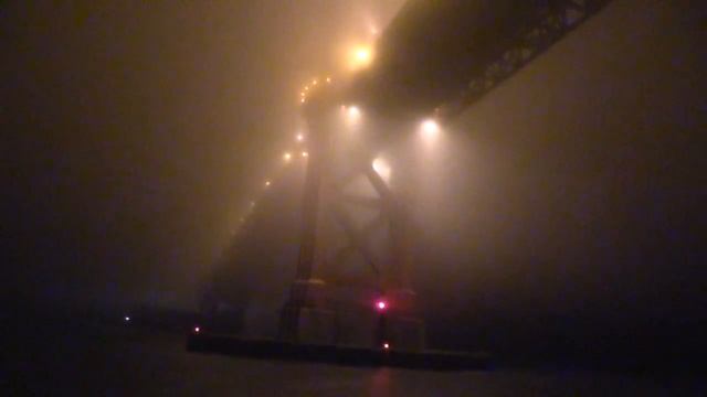 Golden Gate Bridge Foghorn смотреть онлайн