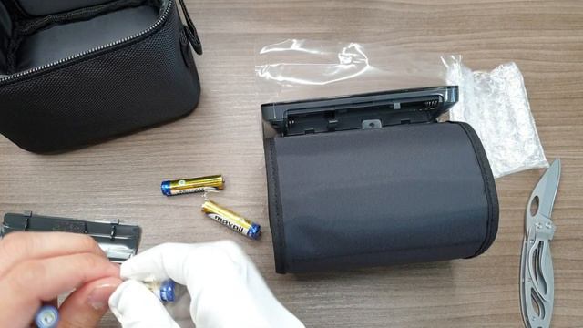 OMRON Blood Pressure Monitor Unboxing смотреть онлайн