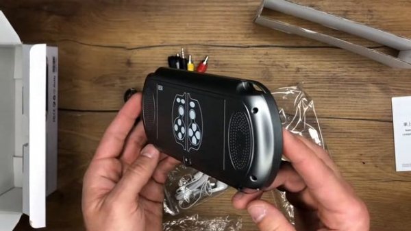 Портативная игровая консоль X7 Plus