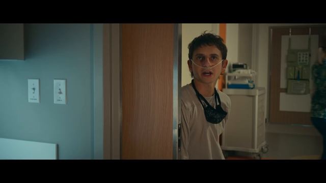 FIVE FEET APART - Trailer #2 - HD (Haley Lu Richardson, Cole Sprouse) смотреть онлайн