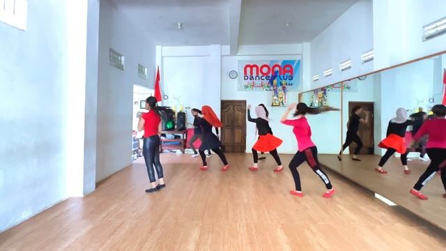 IF I’M DANCING - BRITNEY SPEARS || Line Dance || Demo : Mona Dance Club смотреть онлайн