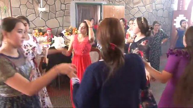 Парно Банук берет благославение у брата Руслана Банук часть 1