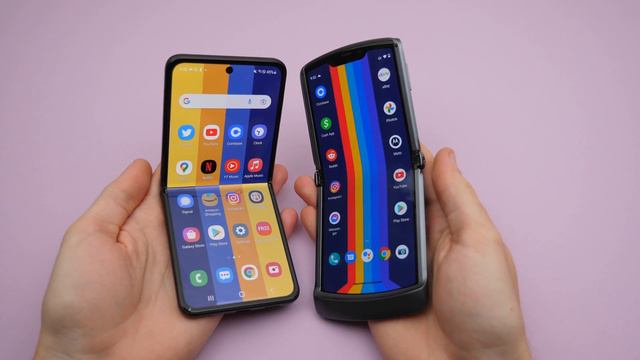 Samsung Galaxy Z Flip 3 vs Motorola RAZR 5g - Which one is better ? смотреть онлайн