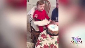 Смешные ДЕТИ задувают свечи на торте ??? / Смешной малыш / Приколы в день рождения ребенка