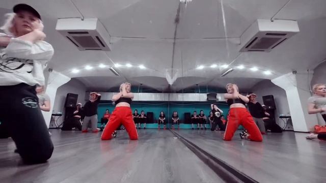 Frame Up Strip. Настя Михалева. Танцевальный Марафон 9 ЗАЛОВ смотреть онлайн