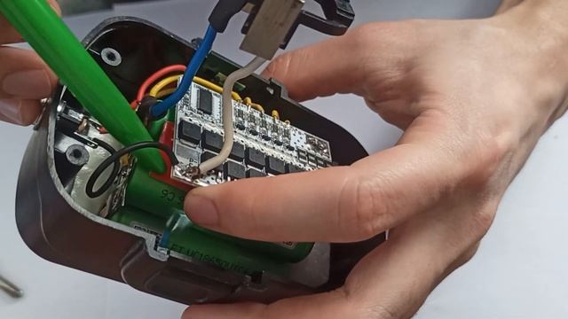 Переделка шуруповерта на литий-ионные аккумуляторы | Ритм 18 вольт | 5S смотреть онлайн