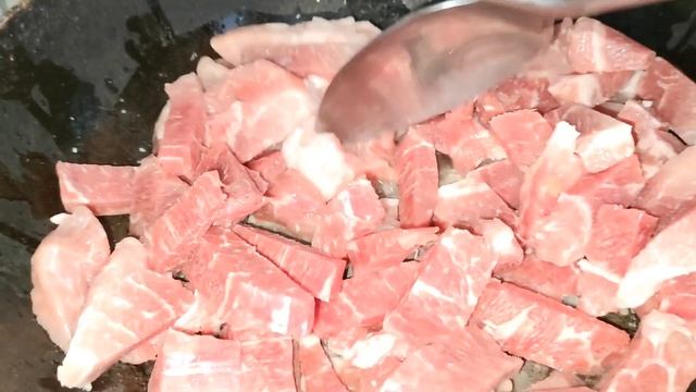 ТУШЕНАЯ КАПУСТА С МЯСОМ смотреть онлайн