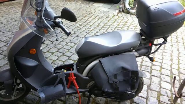 Peugeot Ludix Wiederbelebung nach 14 Jahren Standzeit смотреть онлайн
