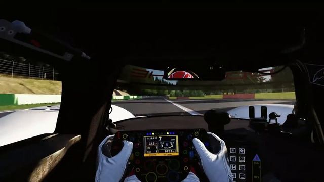 Porsche 919 Evo chases Mercedes W11 - One lap race at Spa - Assetto Corsa смотреть онлайн