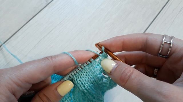 Закрытие изнаночными петлями. Мастер-класс. Вязание спицами смотреть онлайн