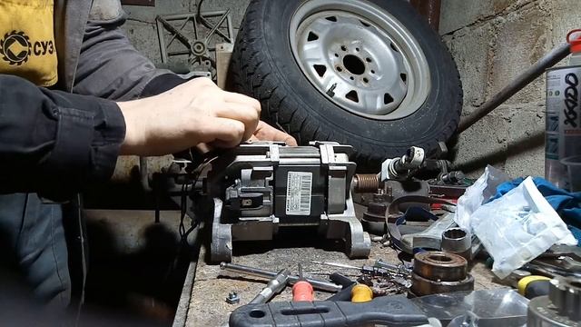 Ремонт электромотора BEKO, искрят щётки. смотреть онлайн