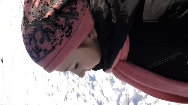 При ловле корюшки на Финском заливе, было поймано это... смотреть онлайн