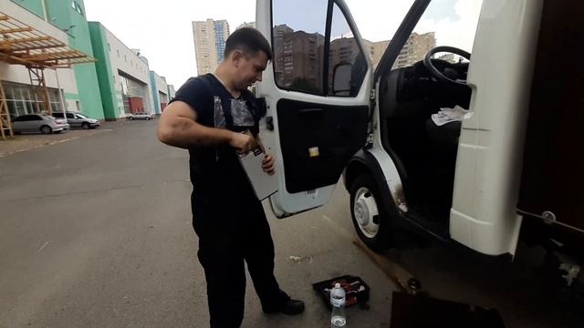 Замена сцепления у Тохи.Ставим с Iveco