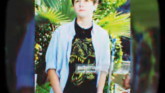 Ty Simpkins The Best Actor Ever And Forever смотреть онлайн