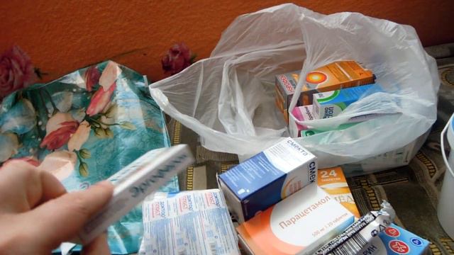 Отвезла племянников домой.\ Комната Лизы и Кати.\ Что купили, благодаря вашей помощи. смотреть онлайн