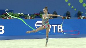 Российские гимнастки Дина и Арина Аверины снова на пьедестале