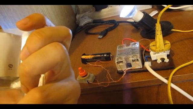 Твердотельное реле FOTEK SSR-25DA, тест с разными лампами смотреть онлайн