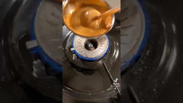 Как приготовить печенье из игры в кальмара, рецепт здесь?? смотреть онлайн