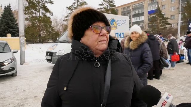 17122022 В Орске прошла новогодняя ярмарка смотреть онлайн