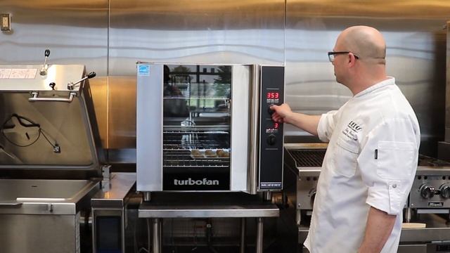 Moffat Turbofan E32 Convection Oven смотреть онлайн