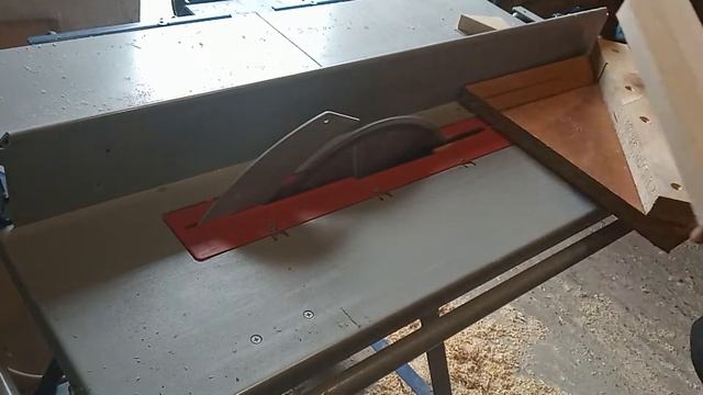 Деревянное кашпо для цветов. Wood Planter Box. Как сделать ящик или контейнер для цветов смотреть онлайн