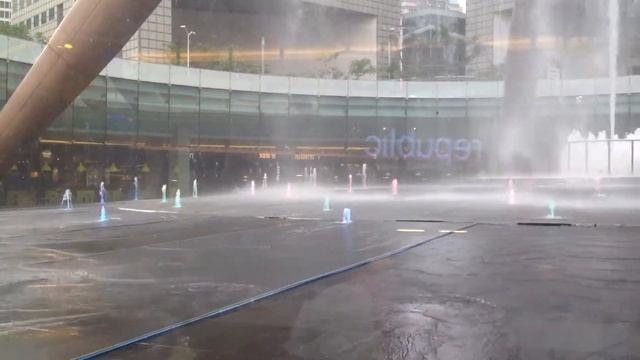 Fountain Of Wealth @ Suntec City Singapore смотреть онлайн