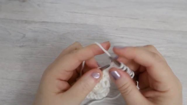 Модная повязка на голову спицами. Мастер класс смотреть онлайн