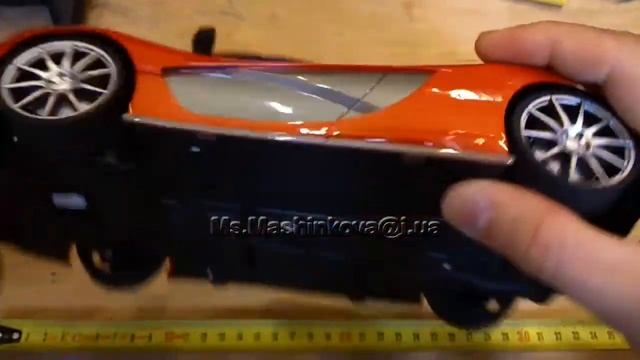 Машинка McLaren P1 на радиоуправлении смотреть онлайн