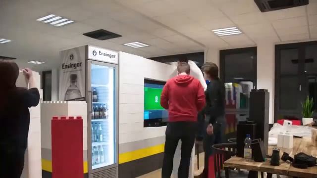 Everblock PACMAN wall смотреть онлайн