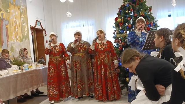 Старый Новый год душа и сердце поет в гостях творческие коллективы Вишенки, Оптимистки и Любава смотреть онлайн