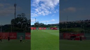 # Lucas Alario o homem tá afiado!