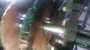 Расточка отверстия самодельным расточным станком.