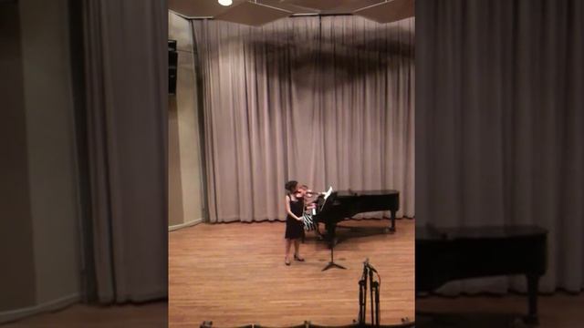 Rachel Saul's Violin Recital- Schubert Sonatina for Violin and Piano No. 3 смотреть онлайн