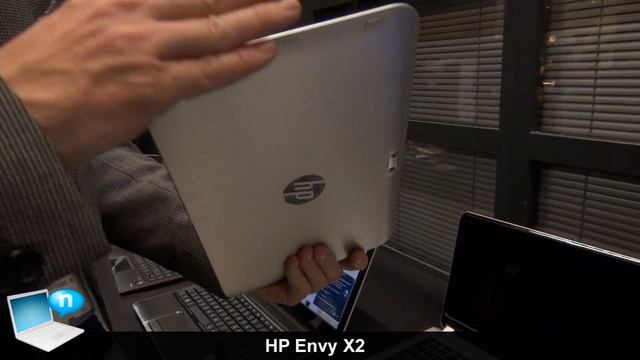 HP Envy X2, Windows 8 tablet with keyboard dock смотреть онлайн