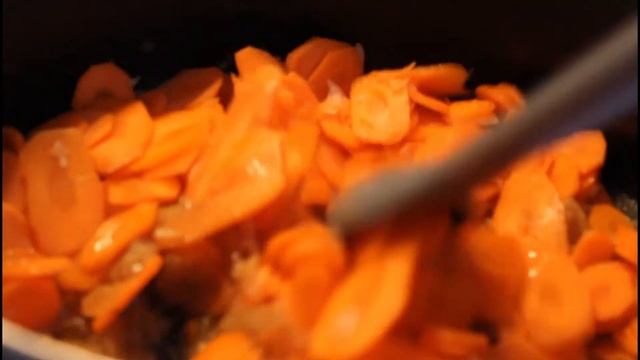 ?Узбекский плов.?Морковный салат. Готовь вместе со мной. смотреть онлайн